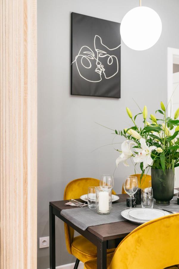 Apartament Orzeszkowa - Loftaffair Krakow Ngoại thất bức ảnh
